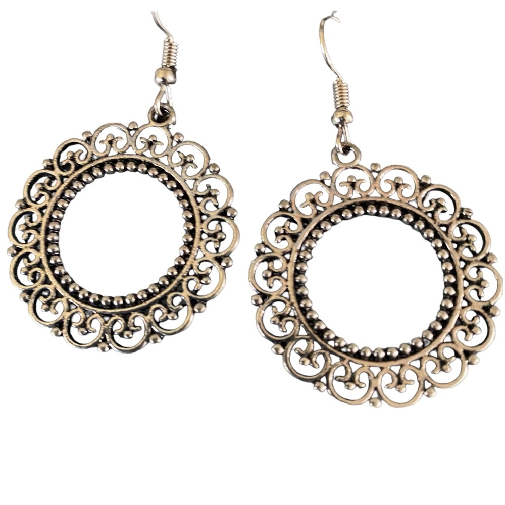 Round dangle earrings - Picture 2 of 5